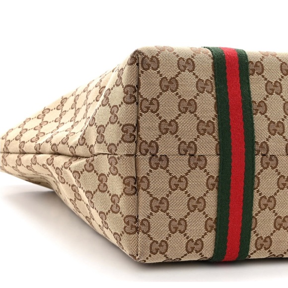 GUCCI Tote
Monogram Large Jolicoeur Tote Brown. Preloved. Great condition - Picture 9 of 14